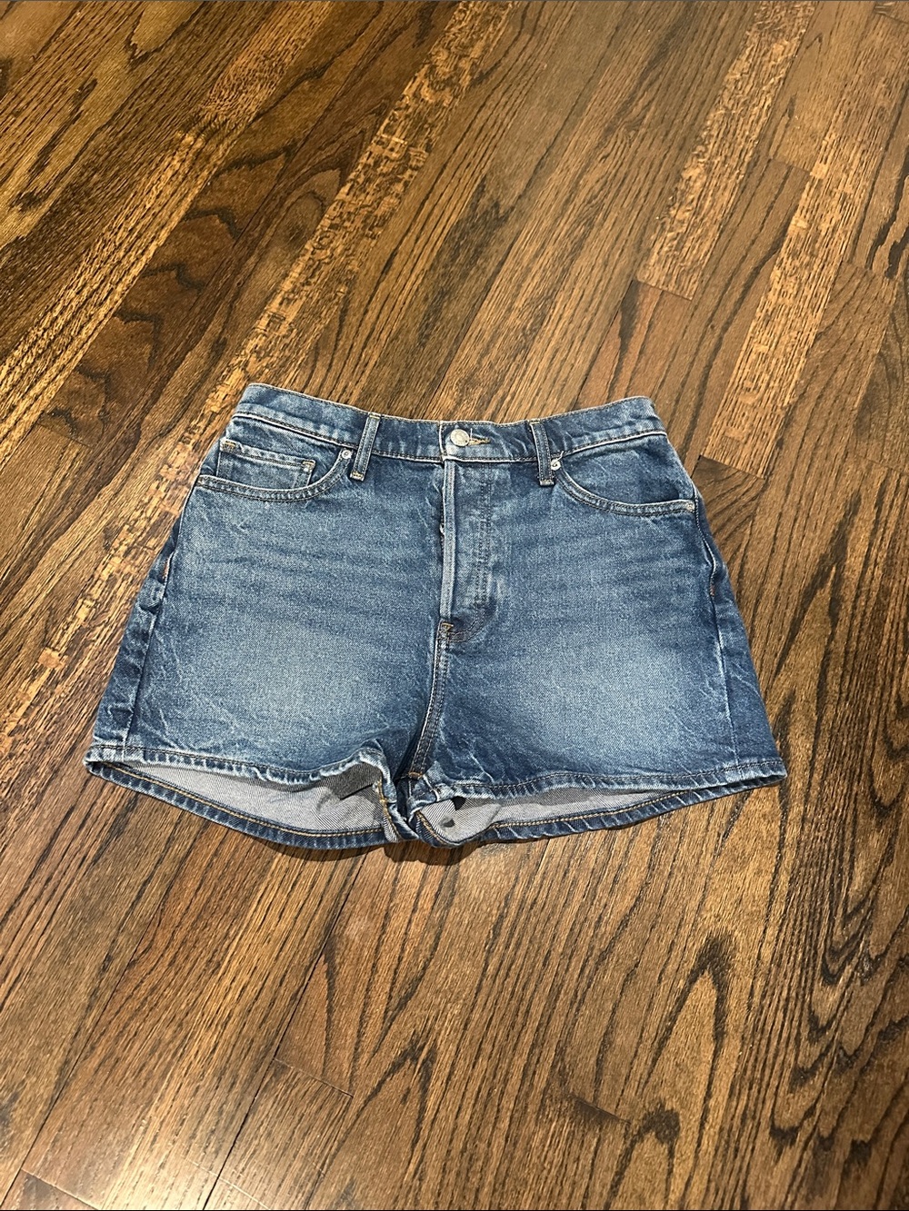 Express Vintage Wash Denim Jean Shorts - Blue